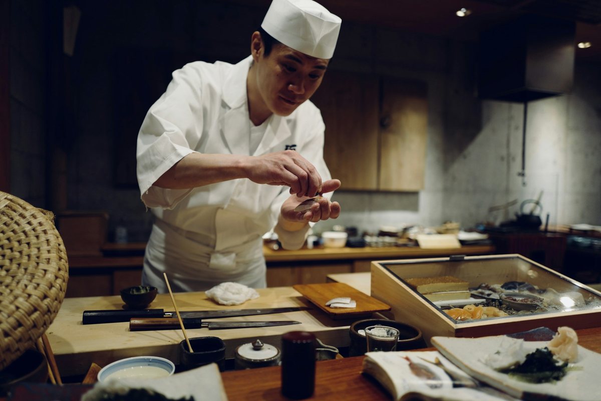 Chef at the Katsuhon counter preparing katsu